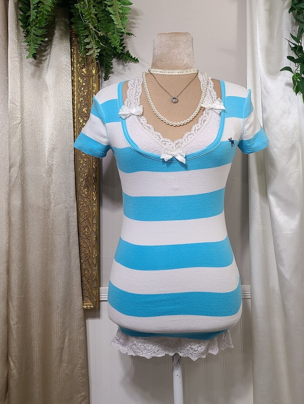 Vintage Abercrombie & Fitch ♡ Y2K ♡ Rare Aqua Striped Babydoll Short Sleeve Top